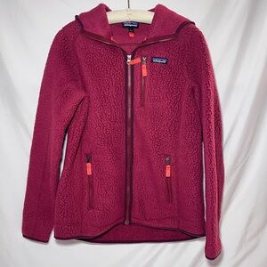 Patagonia Women’s Retro Pile Hooded Magenta Red Jacket Size Large
